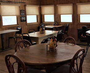 Sweet Evalina's dining room